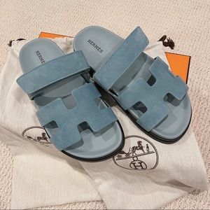❤️NIB Hermes Chypre sandal in size 38❤️